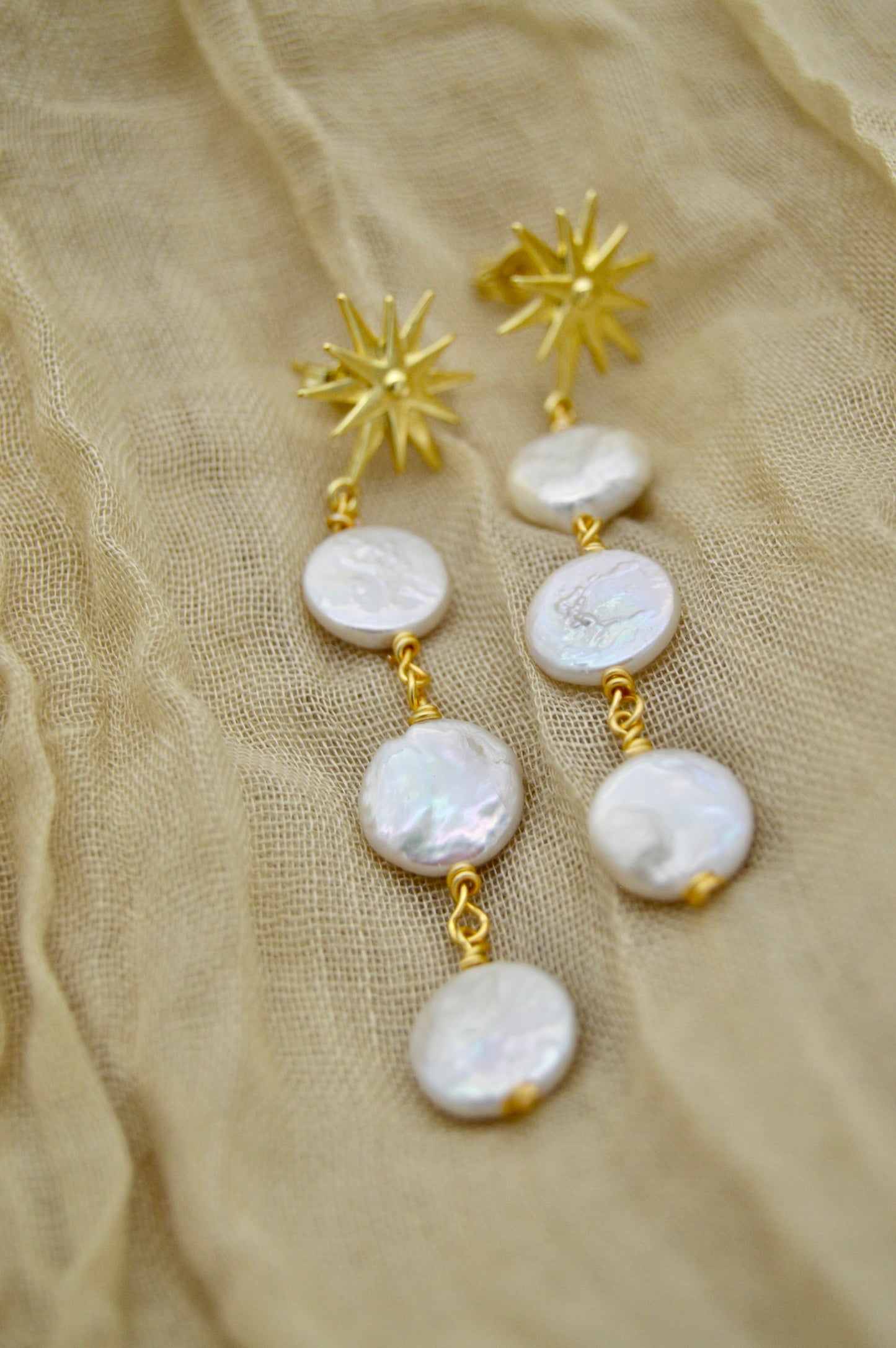 The Ezra Star Pearl Dangle Earrings Alma Collective