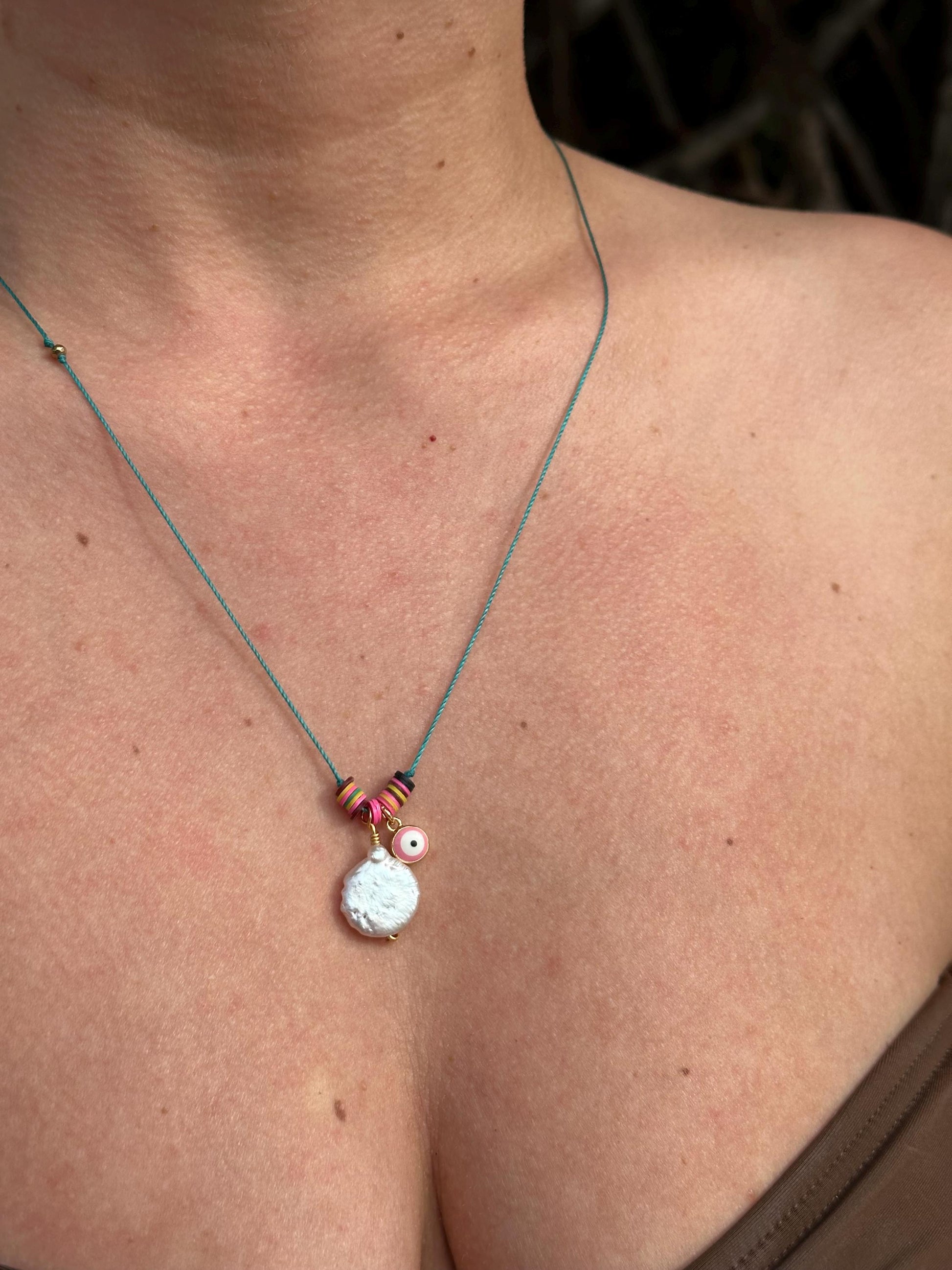 Evil Eye String Necklace Details