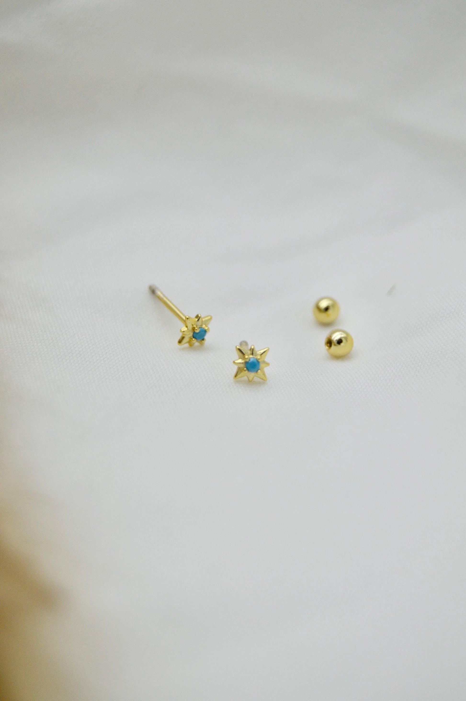 Turquoise Star Stud Earrings Front